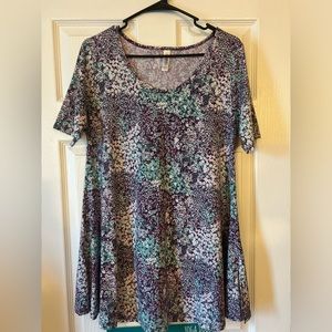 Lularoe Perfect T